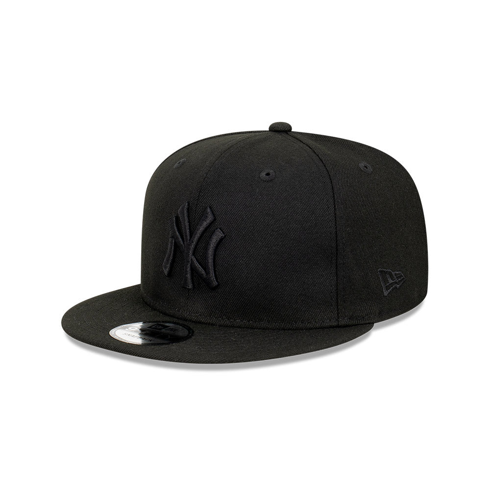 New Era 9Fifty Snapback MLB New York Yankees Black On Black