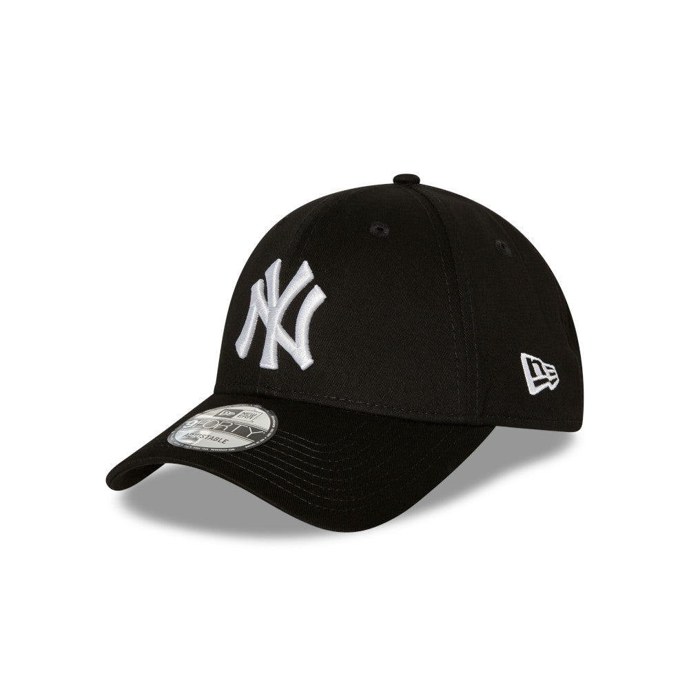 New Era 9Forty Strapback MLB New York Yankees Black/White