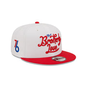 New Era Youth 9Fifty NBA 22-23 On-Court City Edition Philadelphia 76ers